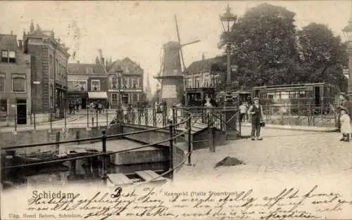 Ak Schiedam Südholland Niederlande, Koemarkt, Straßenbahn, Windmühle