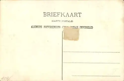 Ak Nieuwe Statenzijl, Aufnahme 1. April 1907, Das Brauen des Schleusenbodens