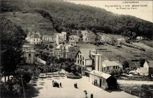 Ak Le Mont Dore Puy de Dôme, Place du Parc