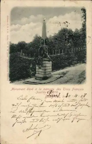 Ak Bougival Yvelines, Monument eleve a la memoire des Trois Francais fusilles