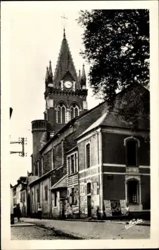 Ak Vic en Bigorre Hautes Pyrénées, Kirche