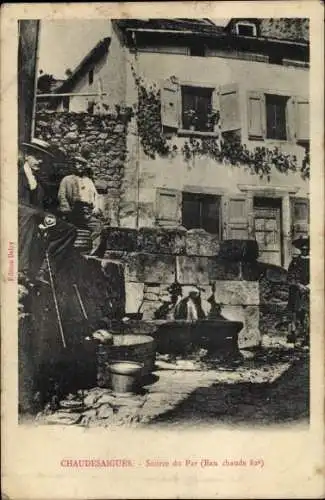 Ak Chaudes Aigues Cantal, Source du Par, Eau chaude 82°