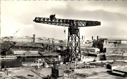 Ak Brest Finistère, La Grue de l'Arsenal