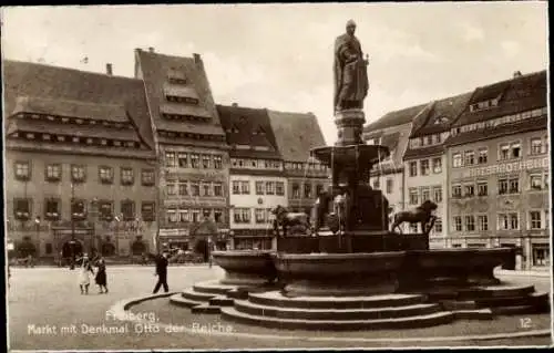 Ak Freiberg in Sachsen, Markt, Denkmal Otto der Reiche, Brunnen