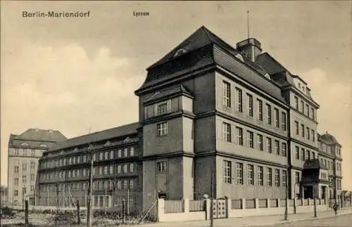 Ak Berlin Tempelhof Mariendorf, Lyzeum, Außenansicht