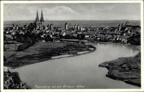 Ak Regensburg an der Donau Oberpfalz, Panorama, Blick von den Winzerer Höhen