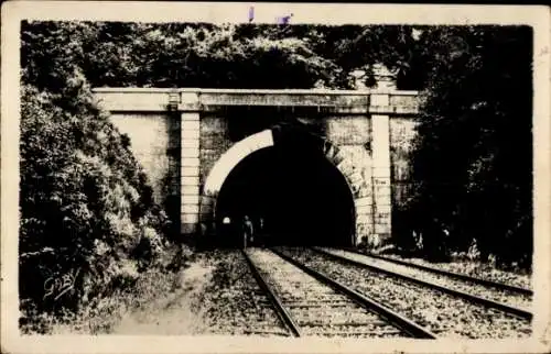 Ak Langon Ille-et-Vilaine, Tunnel