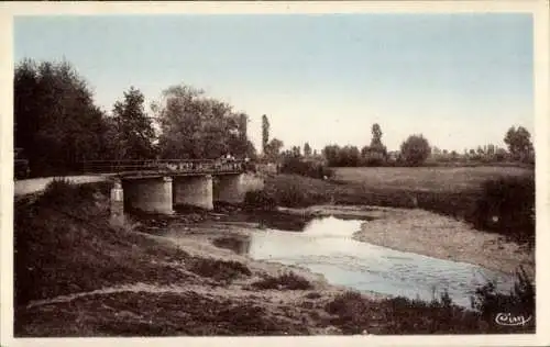 Ak Trouhans Côr´te d'Or, Brücke, Ouche