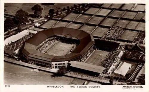 Ak Wimbledon London City, The Tennis Courts, Stadion, Tennisplätze