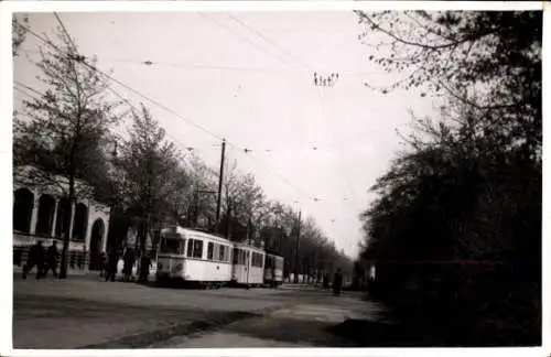 Foto Hannover Herrenhausen, Straßenbahn, Haltestelle Parkhaus Nienburger Straße