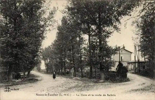 Ak Nouan le Fuzelier Loir-et-Cher, la Gare, la route de Salbris