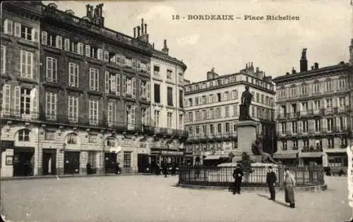 Ak Bordeaux Gironde, Place Richelieu, Denkmal