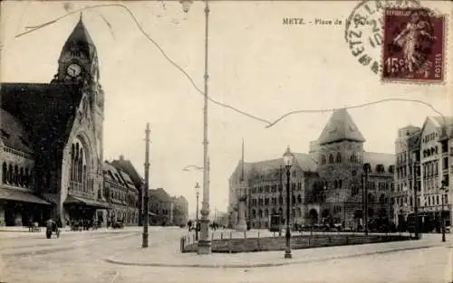 Ak Metz Moselle, Bahnhof Front und Platz