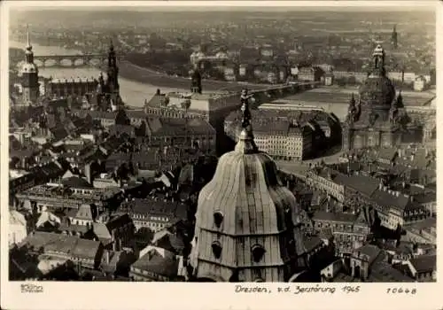 Ak Dresden, Fliegeraufnahme, Hahn Walter, 10648, Panoramablick