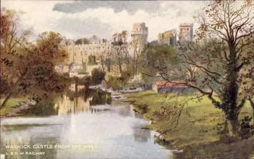 Ak Warwick Warwickshire England, Warwick Castle vom Fluss aus