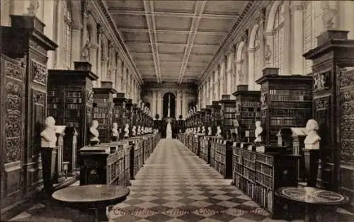 Ak Cambridge East England, Trinity College, Bibliothek