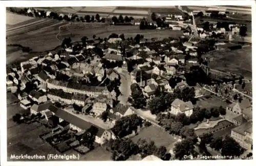 Ak Marktleuthen im Fichtelgebirge, Fliegeraufnahme