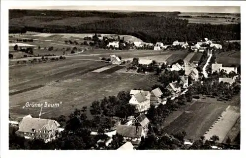 Ak Ettmannsweiler Simmersfeld im Schwarzwald, Gasthof Grüner Baum, Fliegeraufnahme