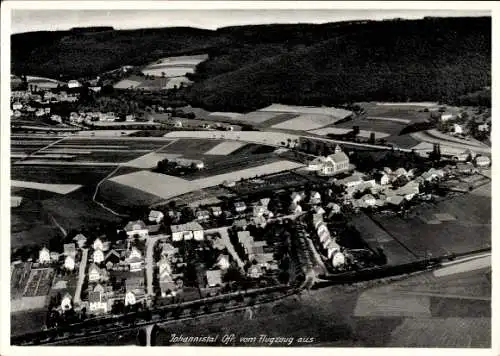 Ak Johannisthal Küps Oberfranken, Fliegeraufnahme