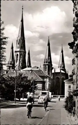 Ak Oldenburg in Oldenburg, Lambertikirche, Straße, Fahrräder, Bus, Auto