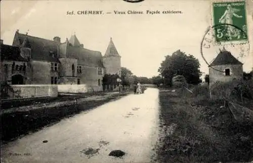 Ak Chémery Loir-et-Cher, vieux Chateau, Facade exterieure