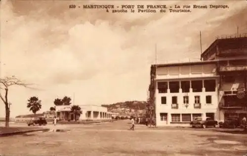 Ak Fort de France Martinique, Rue-Ernest-Deproge, Touristenpavillon