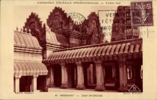 Ak Paris, Internationale Kolonialausstellung 1931, Angkor Wat, Innenhof