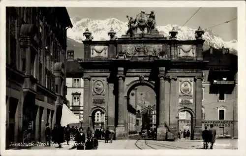 Ak Innsbruck in Tirol, Triumphpforte