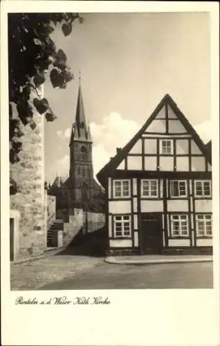 Ak Rinteln an der Weser Kreis Schaumburg, Blick auf die katholische Kirche, Fachwerkhaus