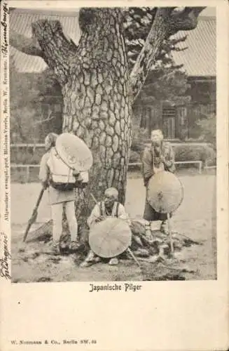 Ak Japanische Pilger bei der Rast an einem Baum