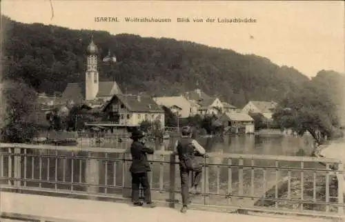 Ak Wolfratshausen in Oberbayern, Blick von der Loisachbrücke, Isartal