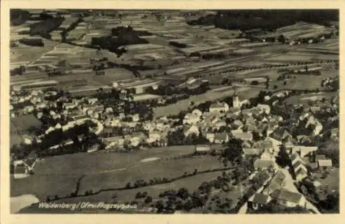 Ak Weidenberg in Oberfranken, Fliegeraufnahme