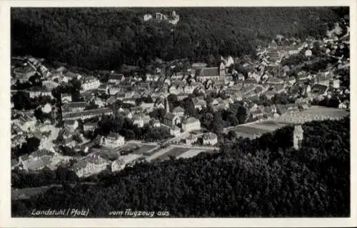 Ak Landstuhl in der Pfalz, Ortsansicht, Luftbild