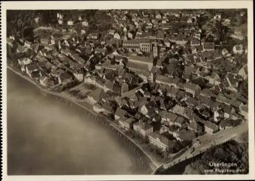 Ak Überlingen am Bodensee, Fliegeraufnahme