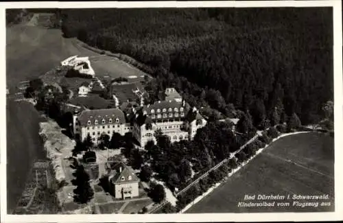 Ak Bad Dürrheim Baden Württemberg, Fliegeraufnahme vom Kindersolbad, Wald