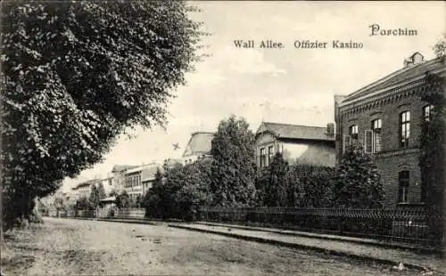 Ak Parchim in Mecklenburg, Wall Allee, Offizier Kasino