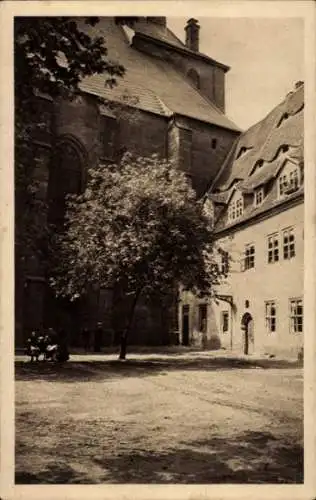 Ak Halle Saale, St. Moritzkirche, Kirchplatz, alte Hospitalgebäude