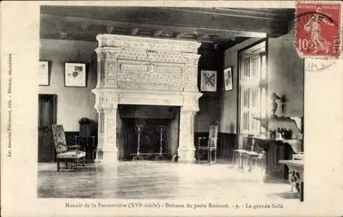 Ak Vallée-de-Ronsard Loir-et-Cher, Manoir de la Possonniere, Berceau du poete Ronsard, grande Salle