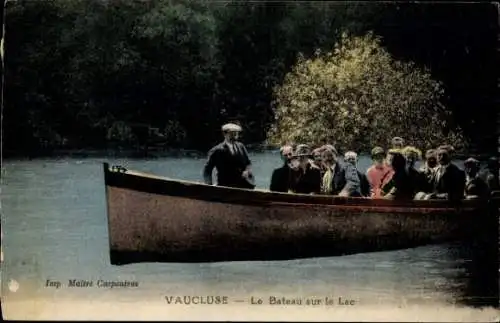 Ak Vaucluse, Le Bateau sur le Lac