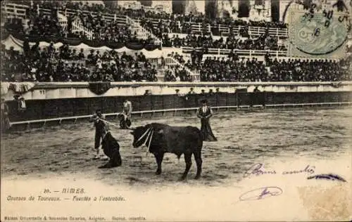 Ak Nîmes Gard, Courses de Toureaux, Fuentes a l'estovade