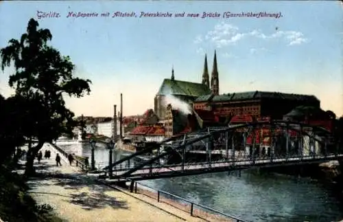 Ak Görlitz in der Lausitz, Neiße mit Altstadt, Peterskirche und Brücke