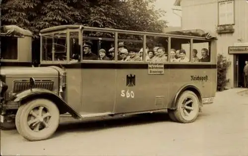 Foto Ak Autobus der Reichspost mit offenem Verdeck