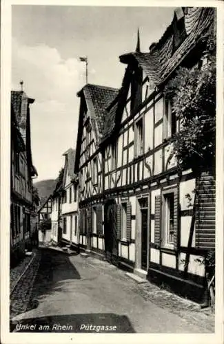 Ak Unkel am Rhein, Pützgasse, Fachwerkhäuser