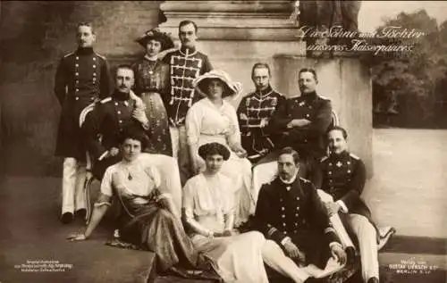 Ak Söhne und Töchter des Kaiserpaares, Kronprinz, Cecilie, Herzog Ernst August von Braunschweig