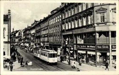 Ak Chemnitz, Poststraße mit Straßenbahn Linie 5, Geschäft Hugo Görnitz, Radio Henkel, Passanten