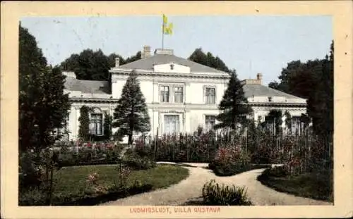 Ak Ludwigslust in Mecklenburg, Villa Gustava, Garten