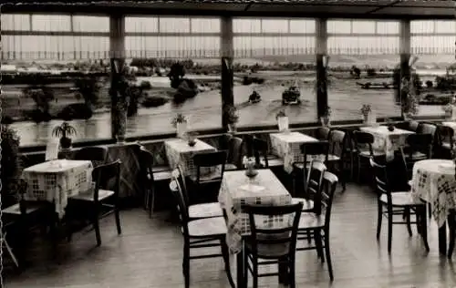 Ak Hameln an der Weser Niedersachsen, Café Gaststätte Weserterrassen, Speiseraum, Panorama