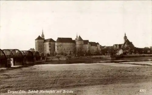 Ak Torgau an der Elbe, Schloss Hartenfels, Brücke