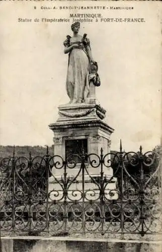 Ak Fort de France Martinique, Statue der Kaiserin Josephine