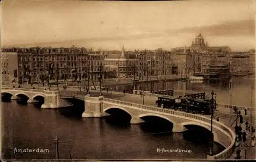 Ak Amsterdam Nordholland Niederlande, Amstelbrücke